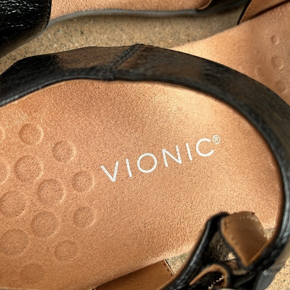Vionic Marsala Metallic Adjustable Black Sandals Sz 7.5 WIDE Podiatrist Designed - Picture 10 of 11